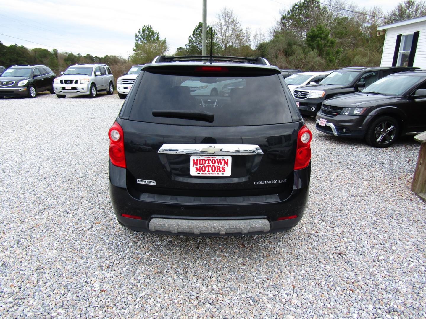 2011 Black /Black Chevrolet Equinox LTZ 2WD (2CNALFEC9B6) with an 2.4L L4 DOHC 16V engine, Automatic transmission, located at 15016 S Hwy 231, Midland City, AL, 36350, (334) 983-3001, 31.306210, -85.495277 - Photo#6